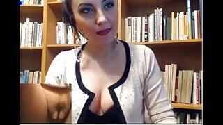 Amanda's hete webcamshow met intens neuken en kreunen